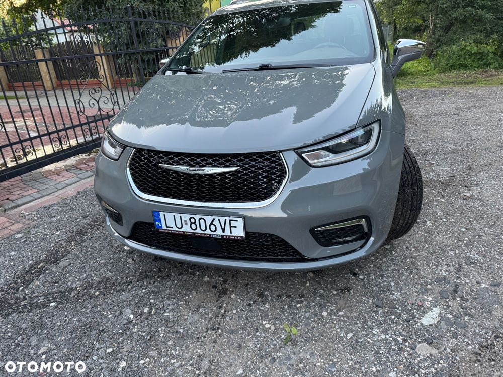 Chrysler Pacifica - 9