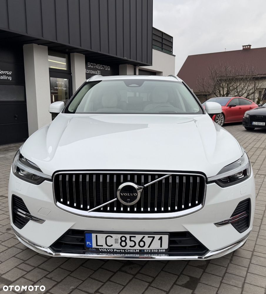 Volvo XC 60 T8 Plug-In Hybrid AWD Inscription - 1
