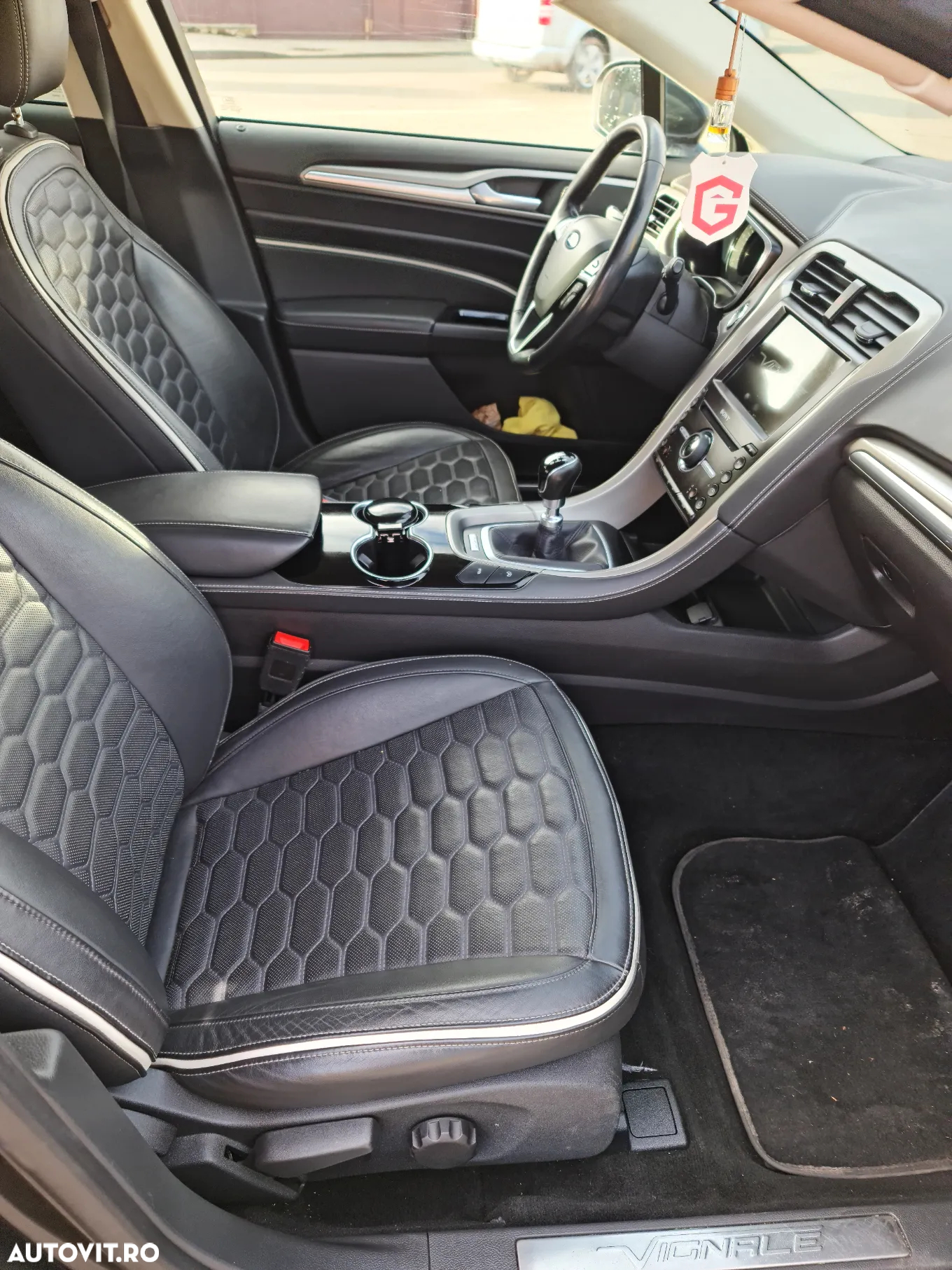 Ford Mondeo Turnier 2.0 TDCi Start-Stopp Vignale - 7