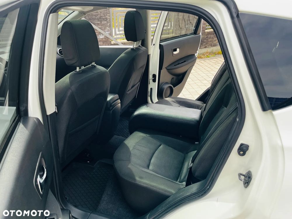 Nissan Qashqai - 14