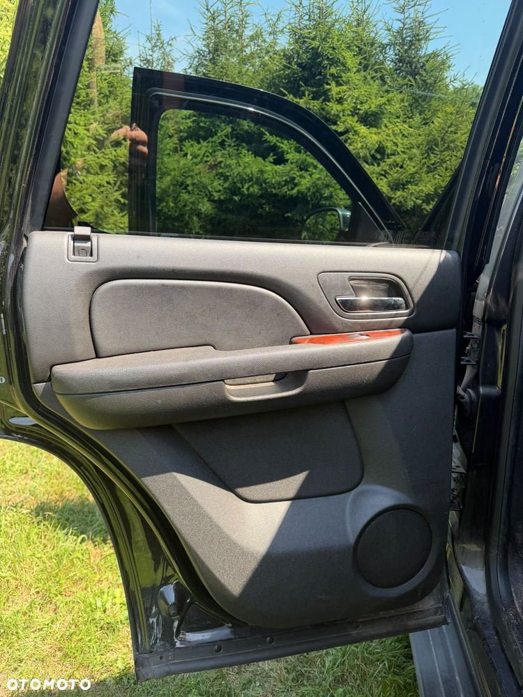 GMC Yukon - 7