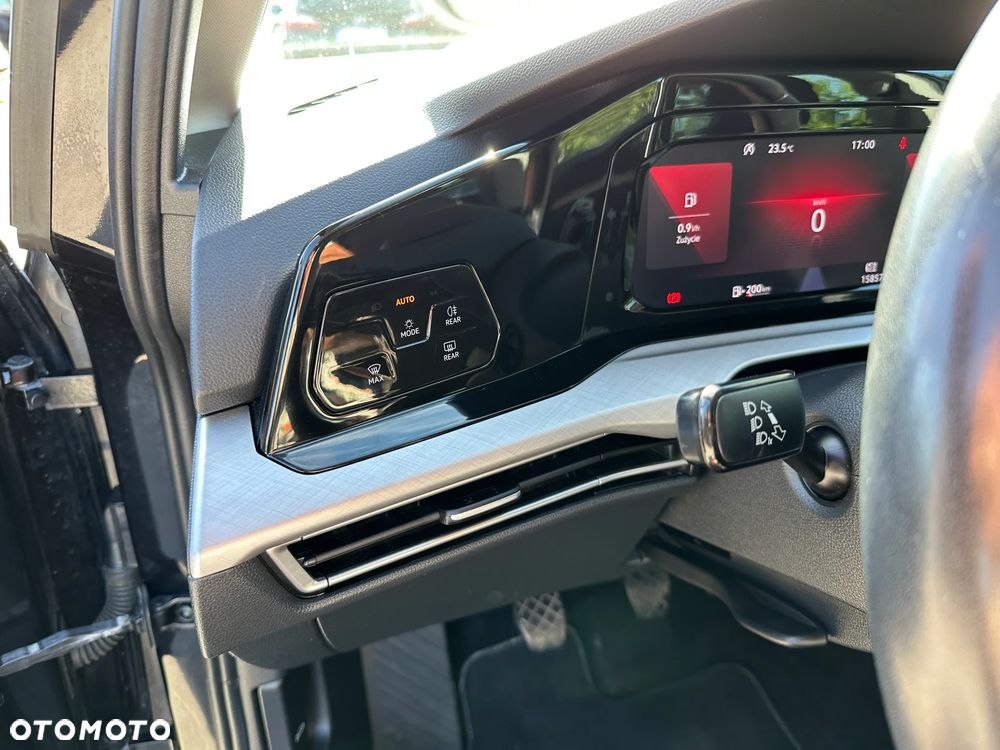 Volkswagen Golf - 19