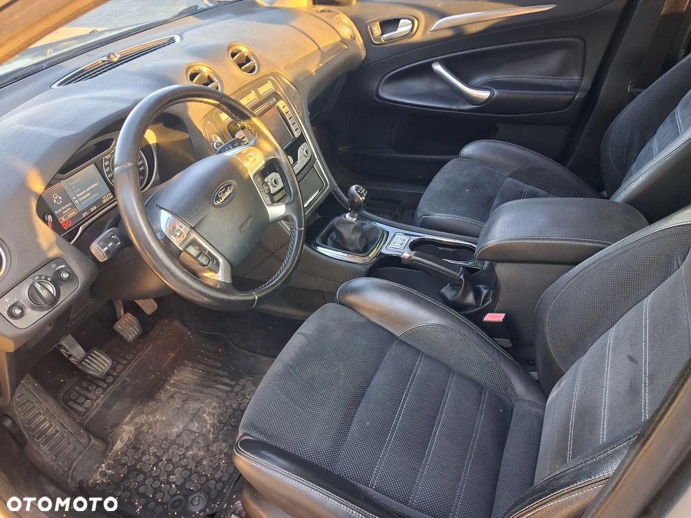 Ford Mondeo 2.0 TDCi Titanium X - 8