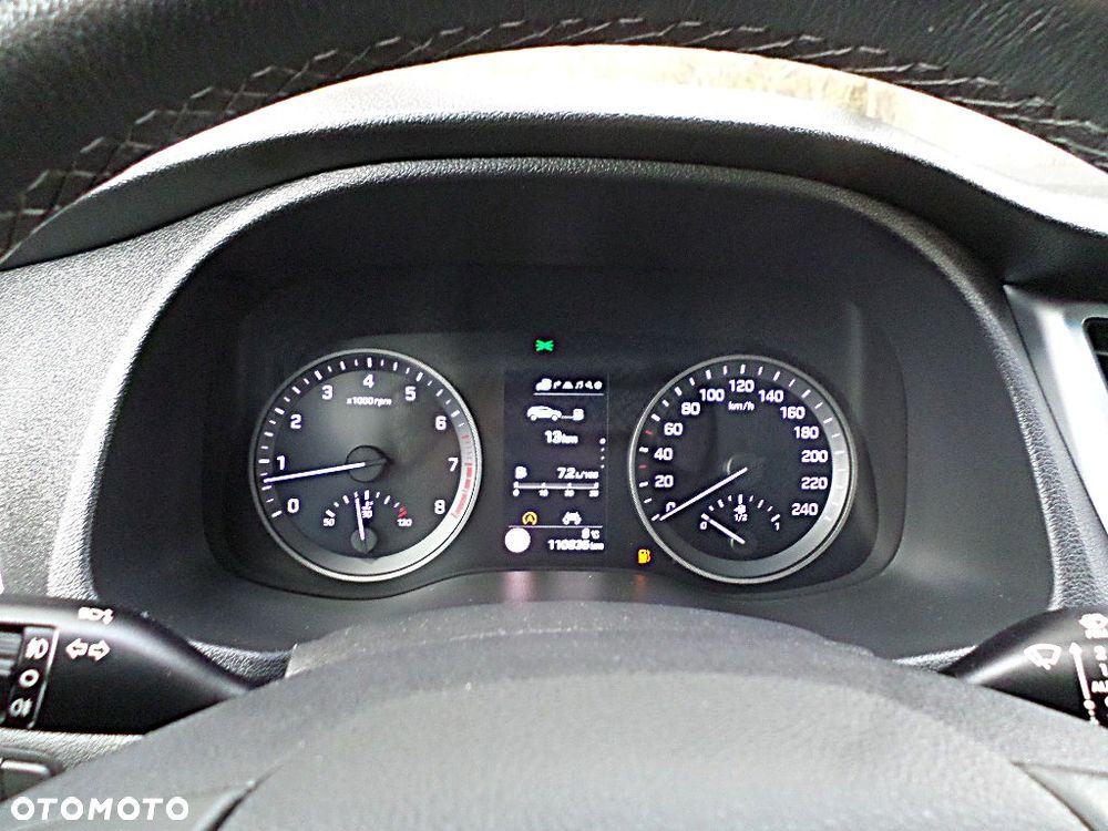 Hyundai Tucson 1.6 GDI BlueDrive Style 2WD - 16