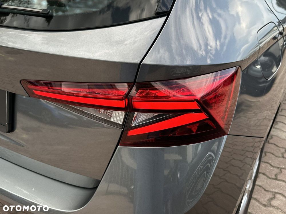 Skoda Fabia 1.0 TSI Ambition DSG - 36