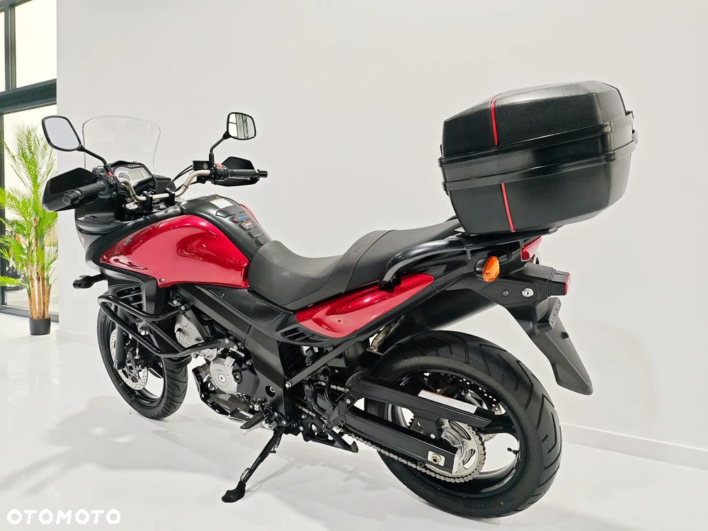 Suzuki V-STROM - 12