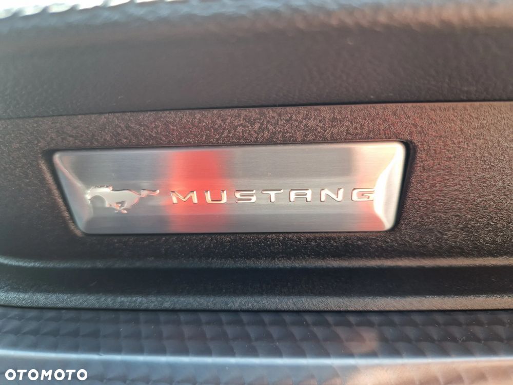 Ford Mustang 5.0 Ti-VCT V8 GT - 17