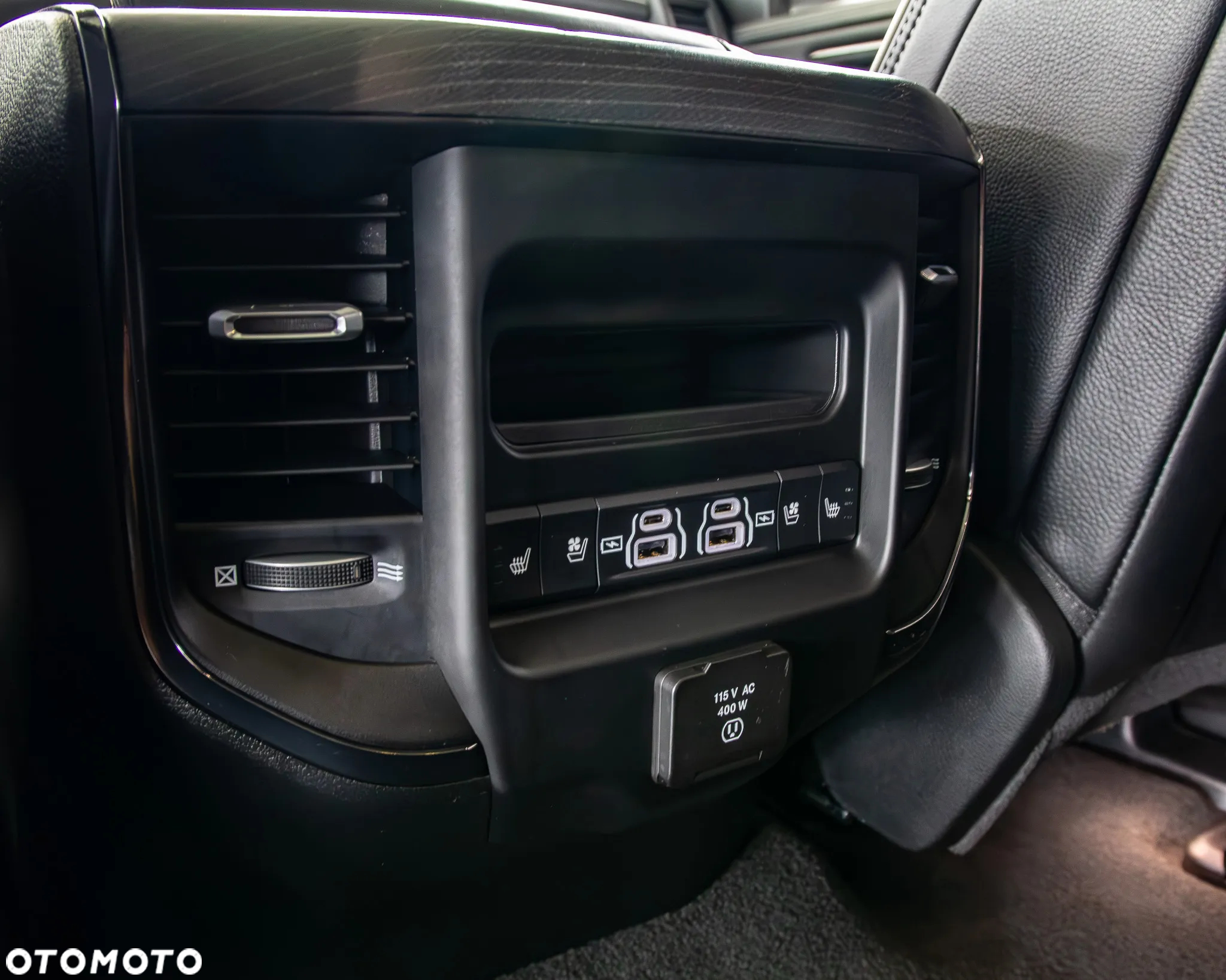 RAM 1500 Crew Cab Limited - 25