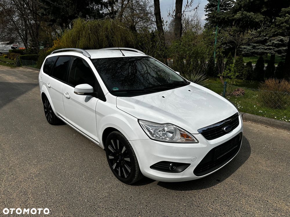 Ford Focus 1.8 FF Trend - 17