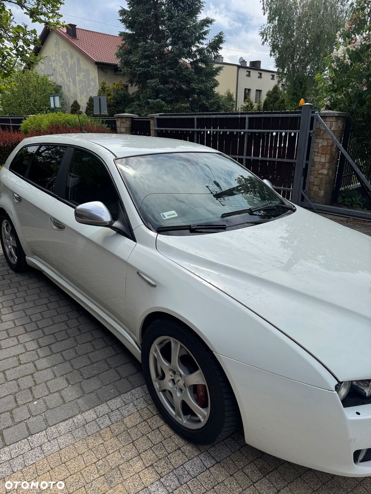 Alfa Romeo 159 2.4 JTDM 20V DPF Q-Tronic ti - 4