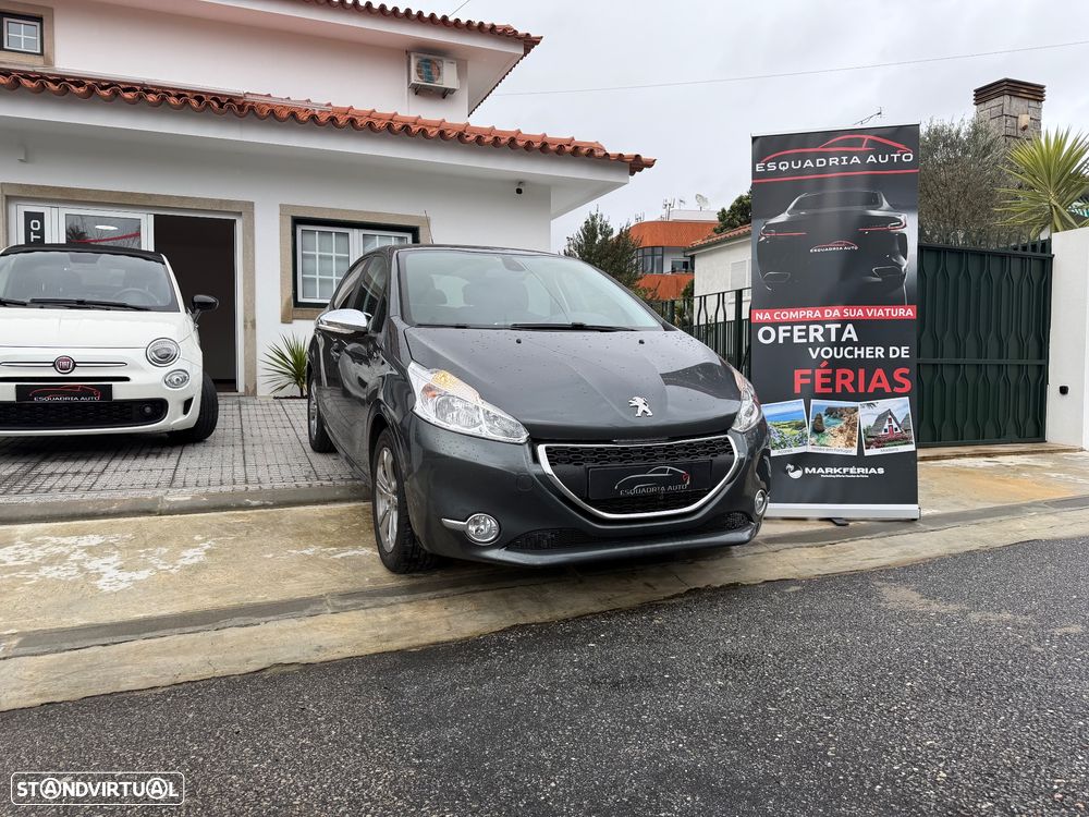 Peugeot 208 1.2 PureTech Style - 2