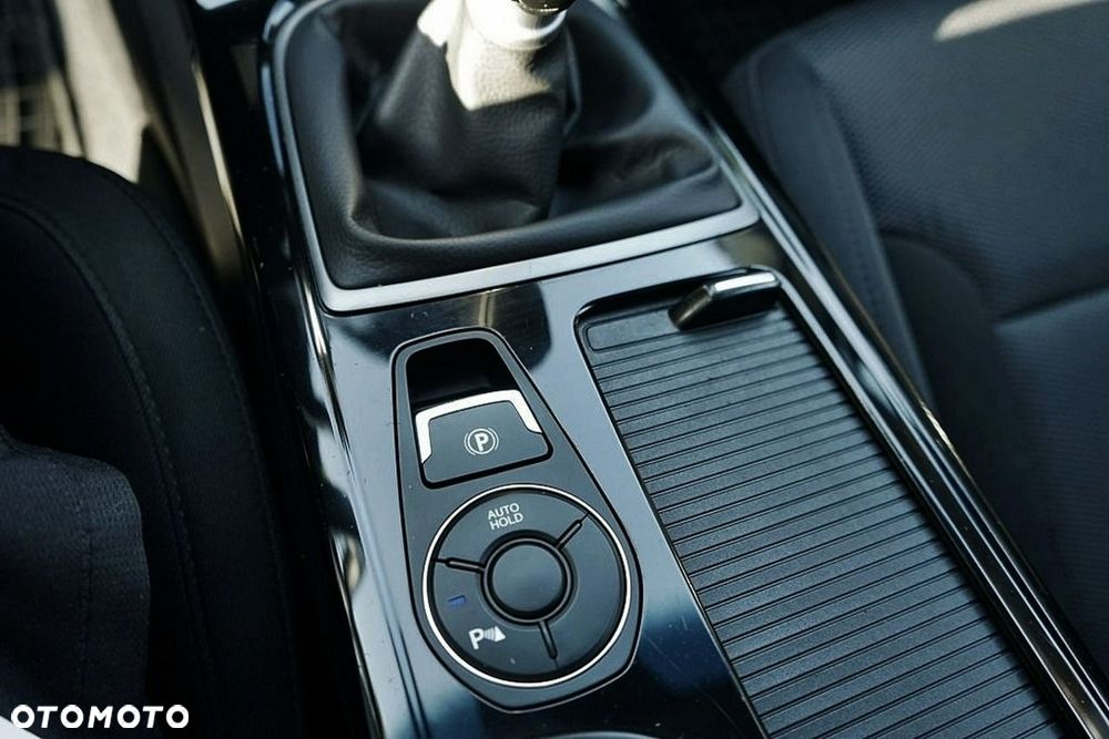 Hyundai i40 - 25
