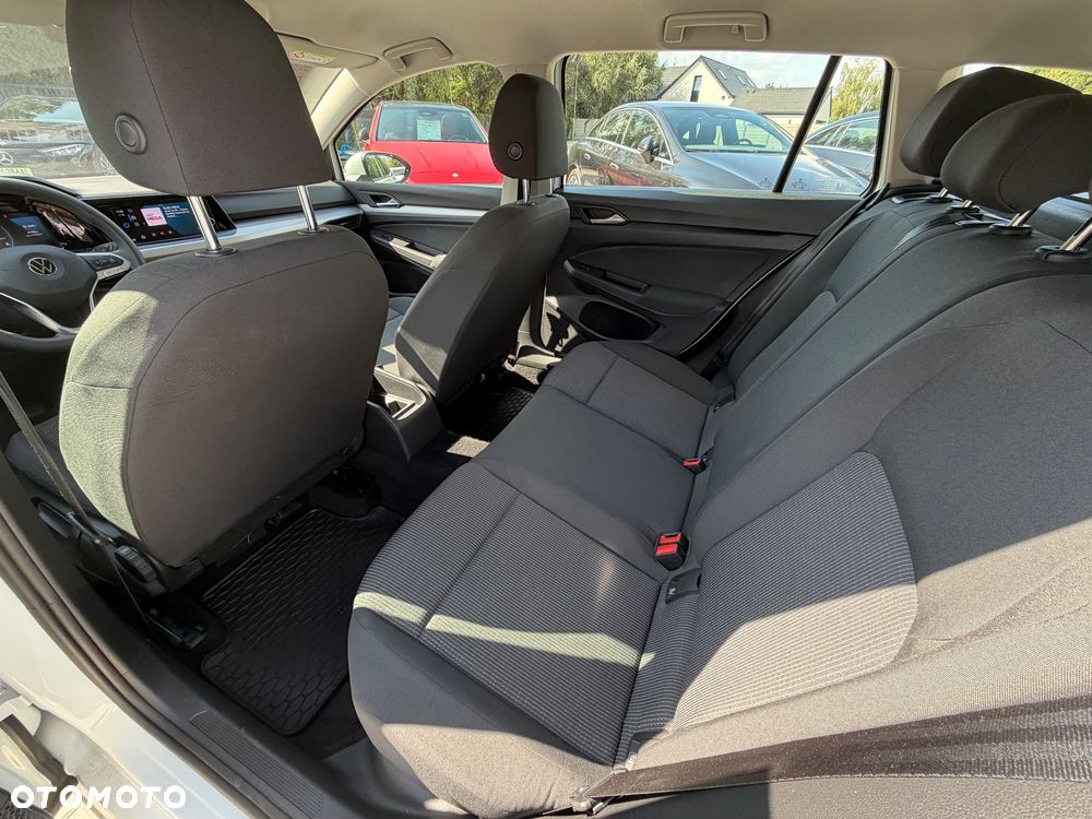 Volkswagen Golf 1.0 TSI Life - 28