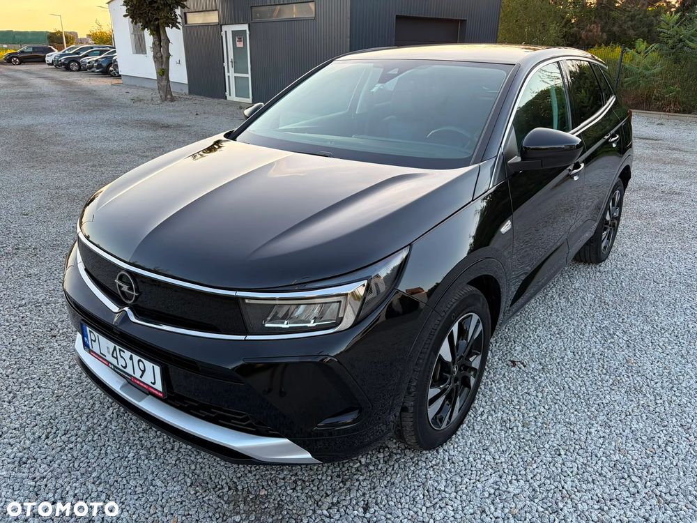 Opel Grandland 1.6 DI Automatik Edition - 4