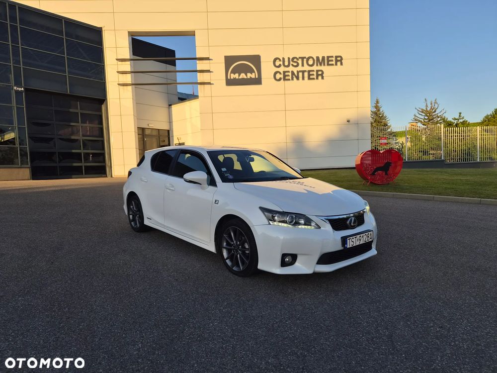 Lexus CT 200h F Sport - 7