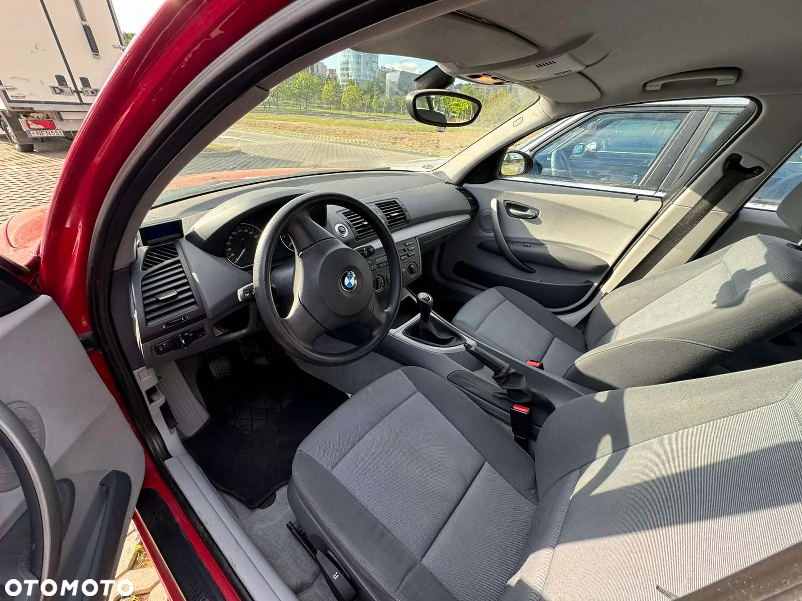 BMW Seria 1 116i - 6