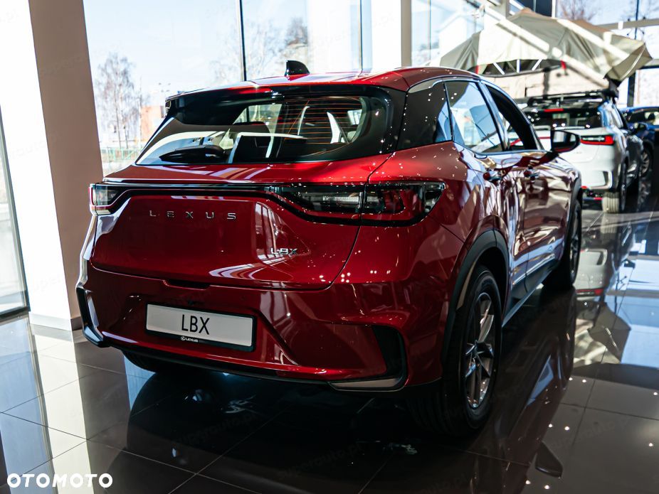 Lexus LBX 1.5 Hybrid - 6