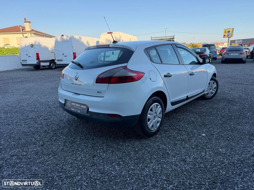 Renault Megane 1.5 dCi Confort - 4