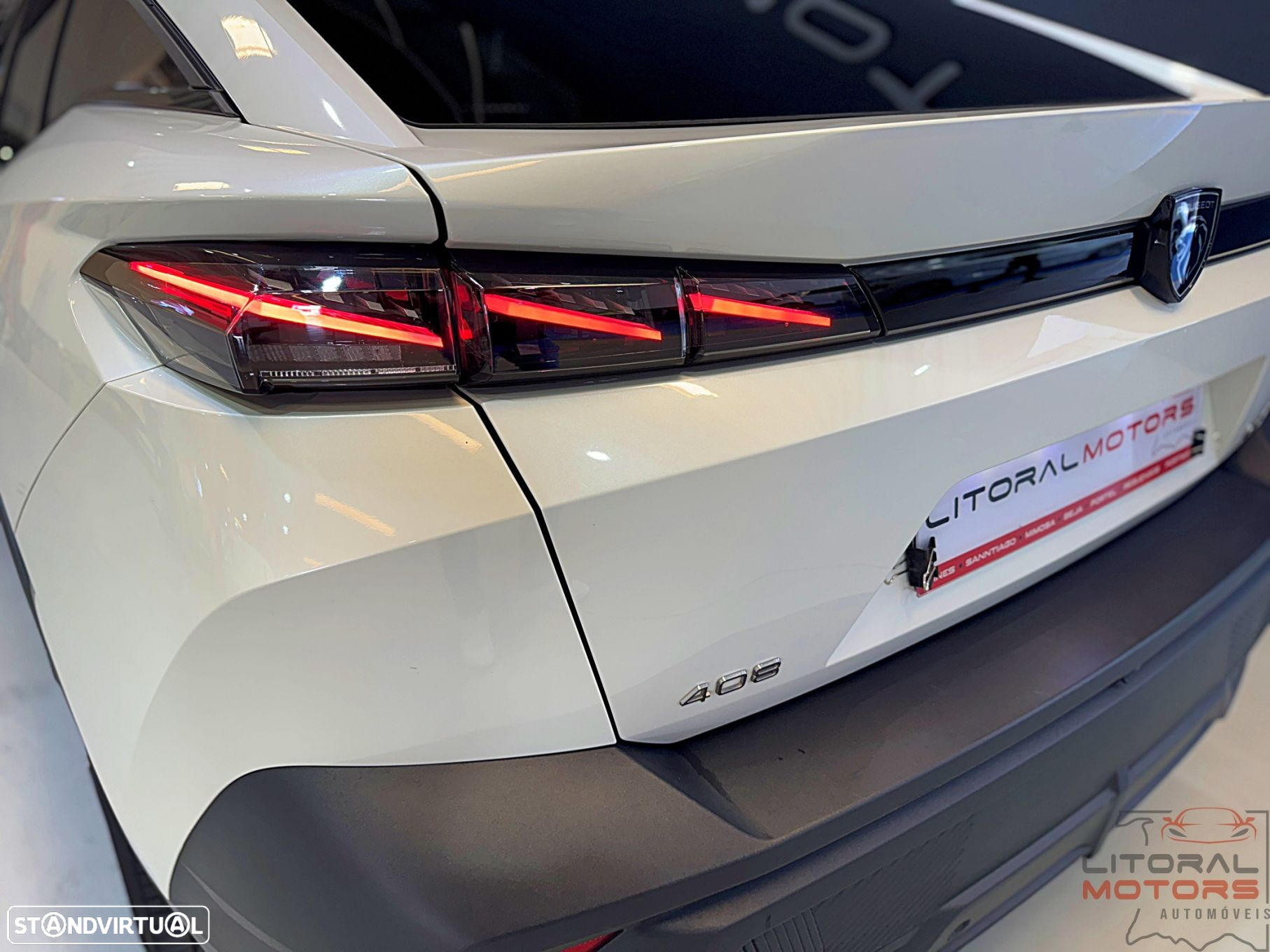 Peugeot 408 1.2 PureTech GT EAT8 - 8