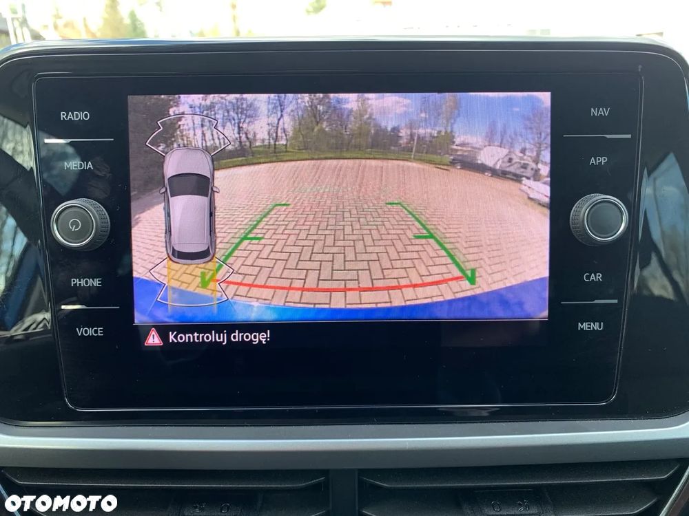 Volkswagen T-Roc 1.5 TSI Life DSG - 28