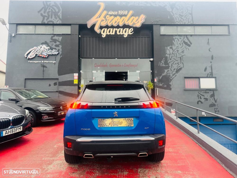 Peugeot 2008 1.2 PureTech GT EAT8 - 10