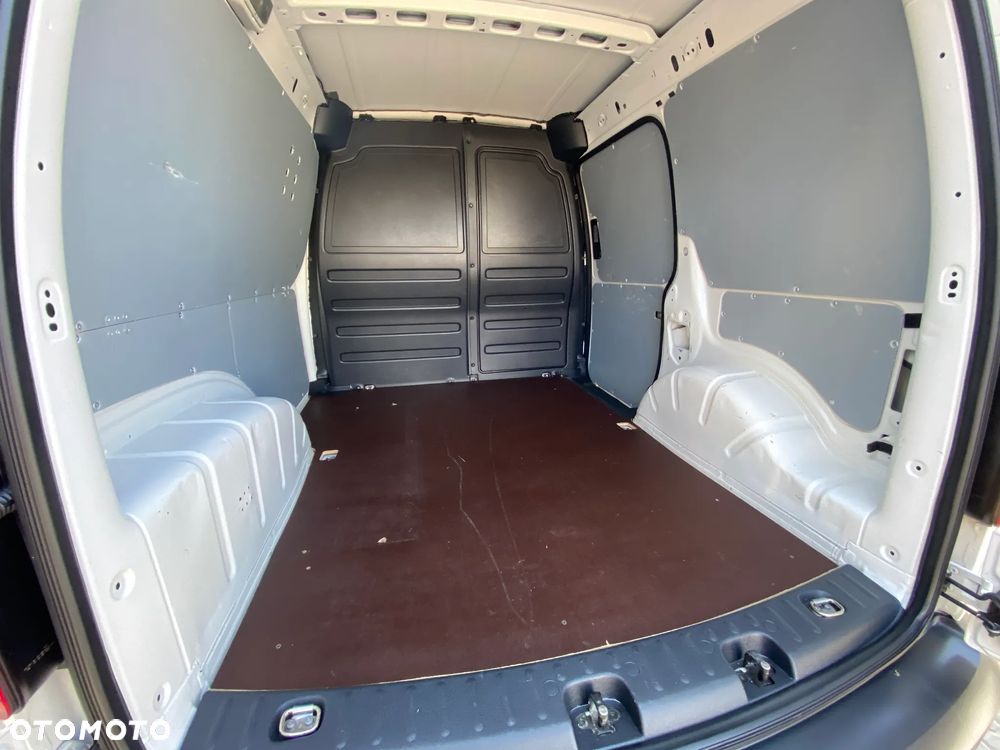 Volkswagen CADDY 2,0 TDI 102 KM L1 niski przebieg - 20