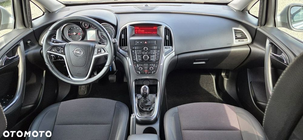 Opel Astra - 34
