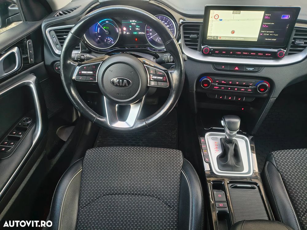 Kia Ceed 1.6 GDI DCT OPF Spirit - 8