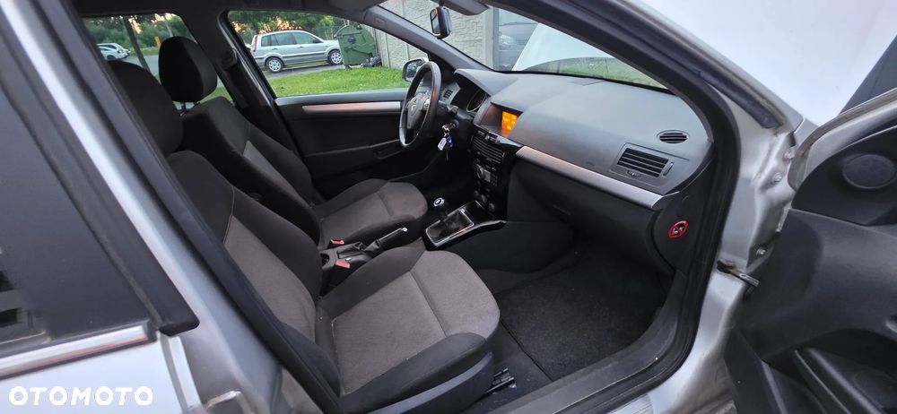 Opel Astra 1.6 Edition - 12