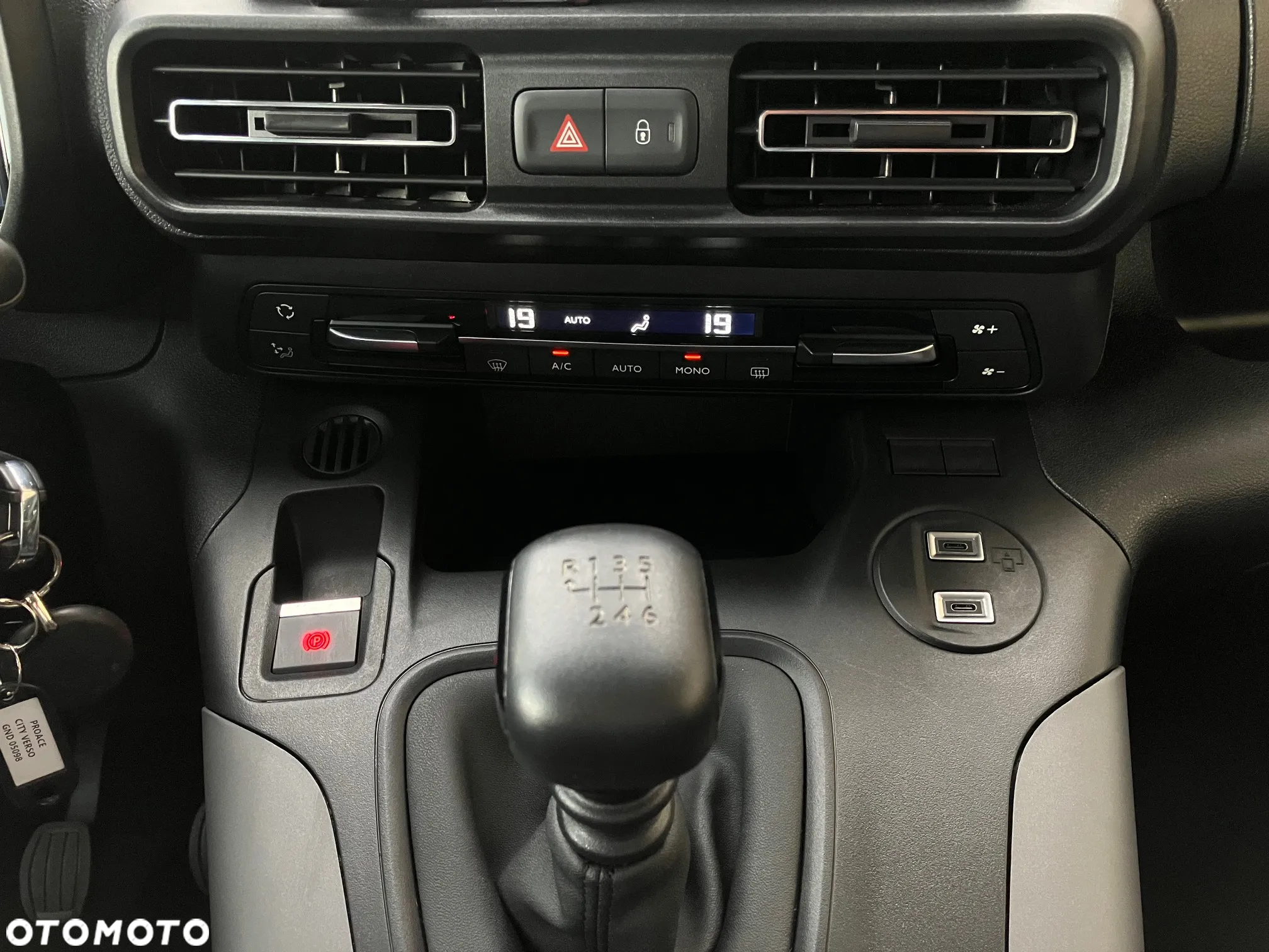 Toyota Proace City Verso 1.5 D-4D Family - 34