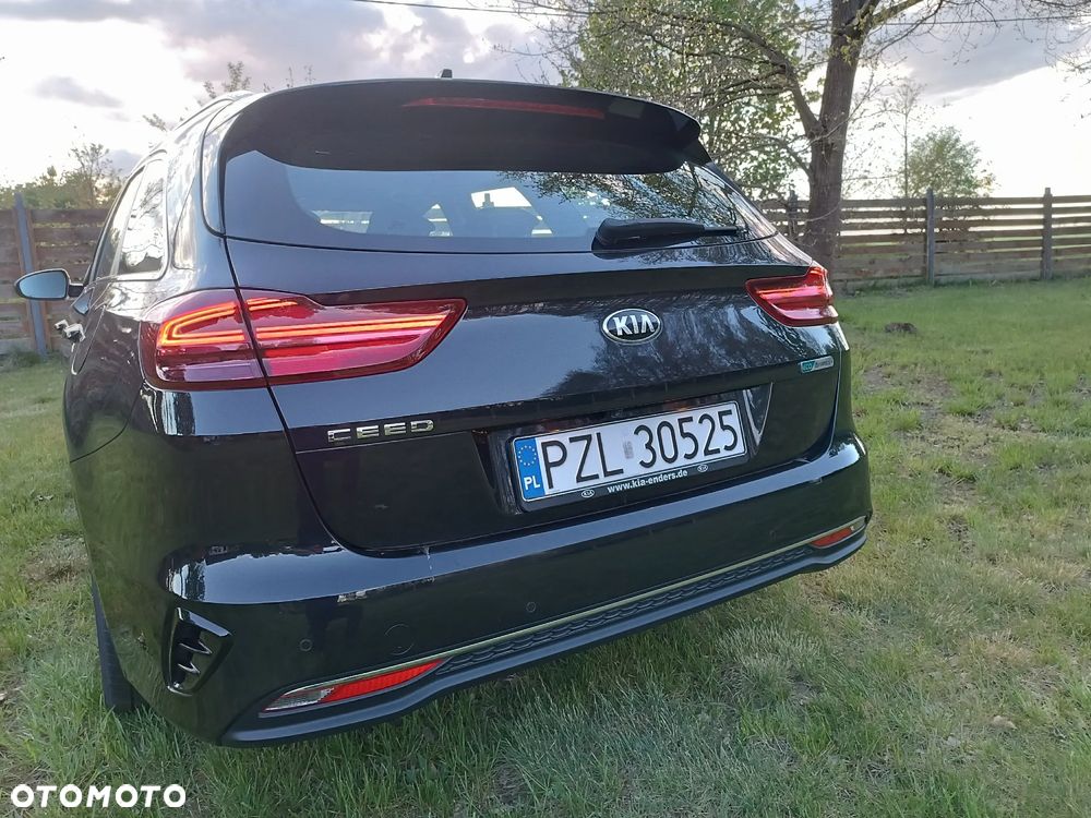Kia Ceed 1.6 CRDi Eco-Dynamics+ (48V Mild-Hybrid) Vision - 5