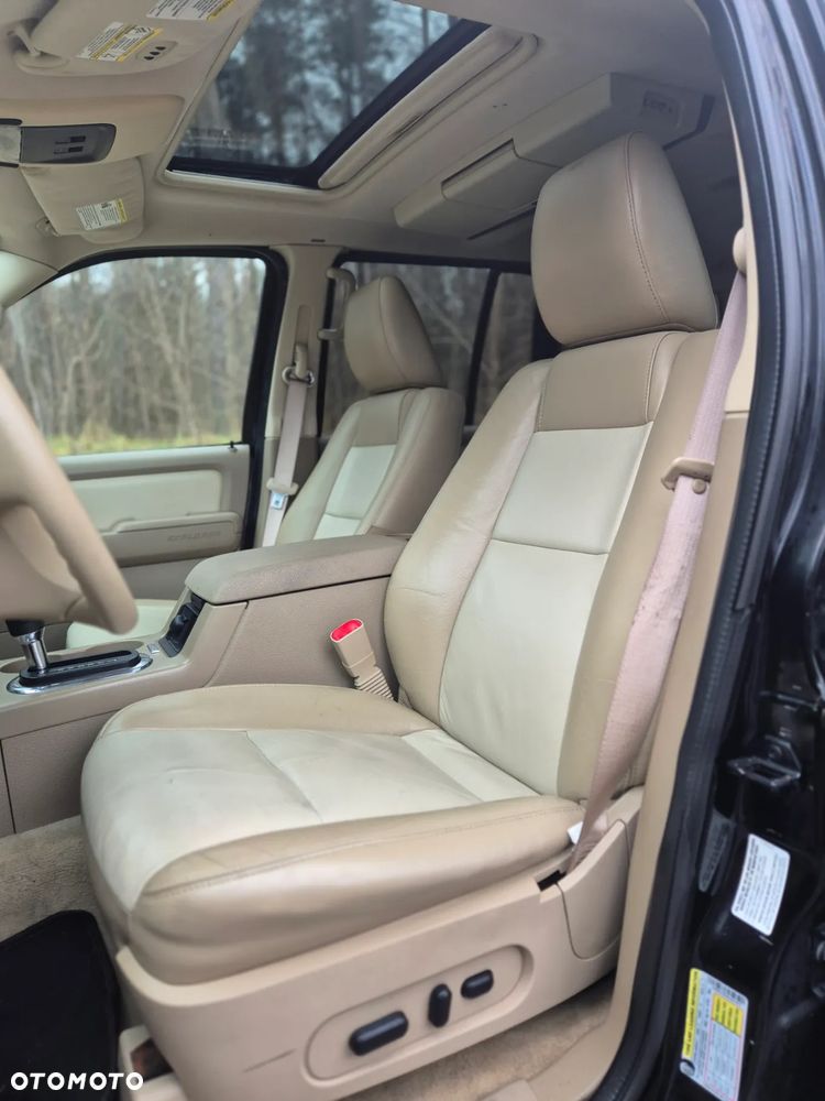 Ford Explorer 4.0 AWD - 6