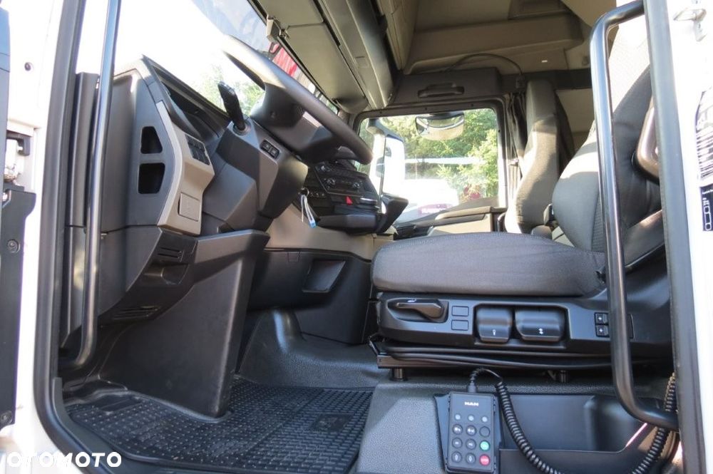 MAN TGX TG3 18.470 GX MEGA RETARDER ACC NAVI PO KONTRAKCIE SERWIS MAN NOWE OPONY - 7