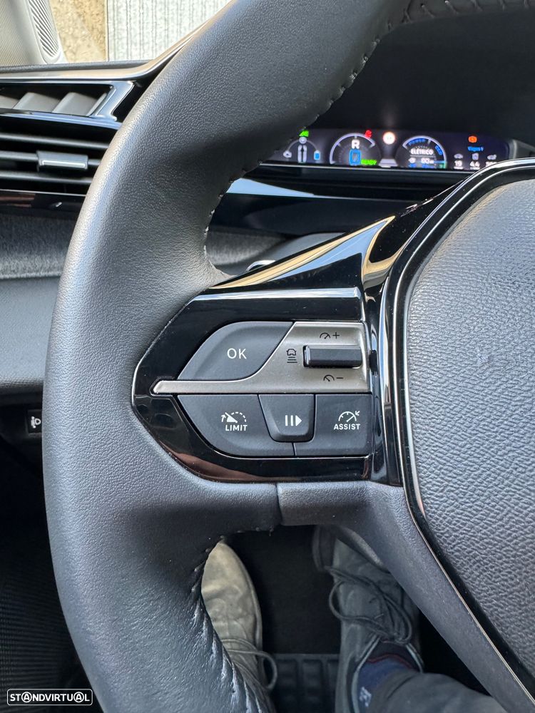 Peugeot 308 SW 1.6 Hybrid Allure Pack e-EAT8 - 20