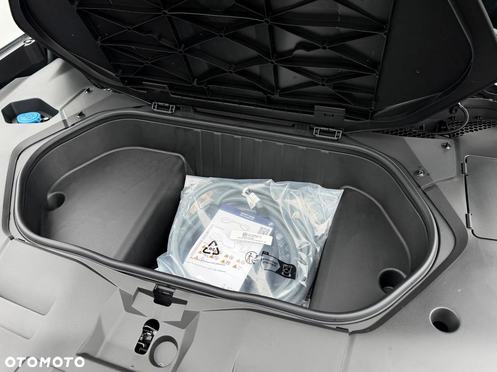 BMW iX3 40 sDrive 86.9kWh - 18