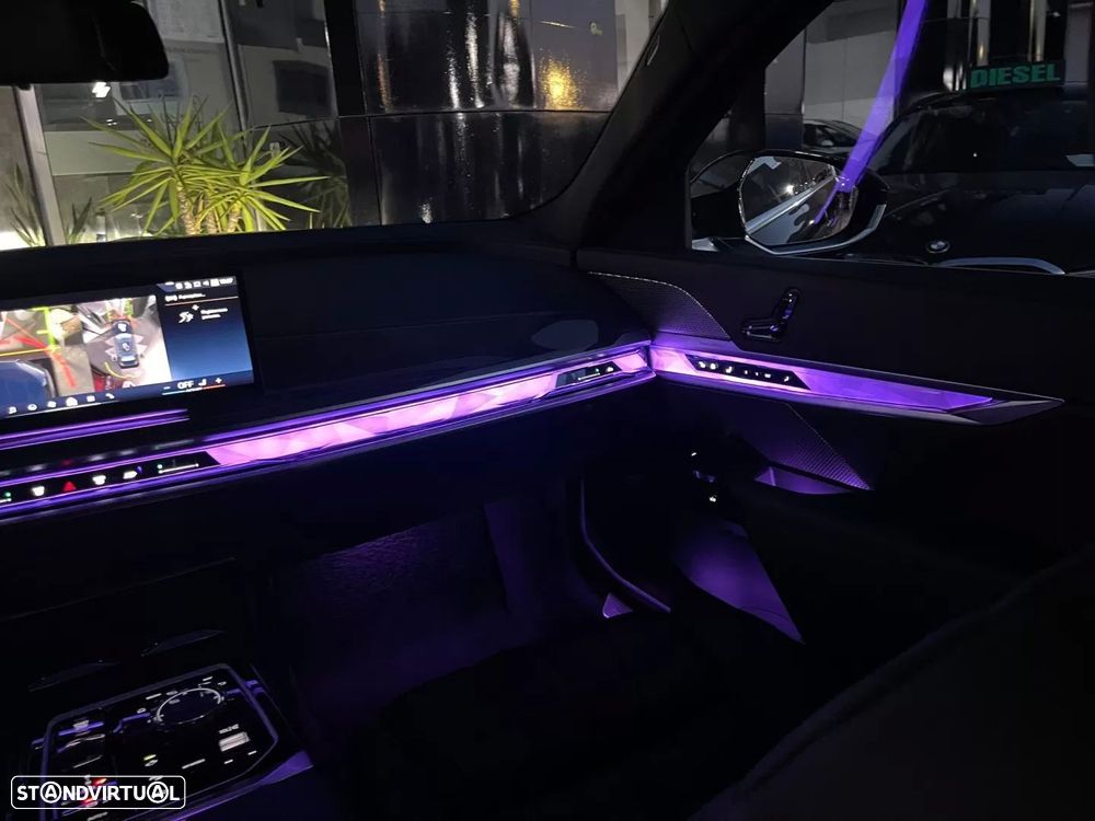 BMW 740 d xDrive Pack Desportivo M Pro - 9