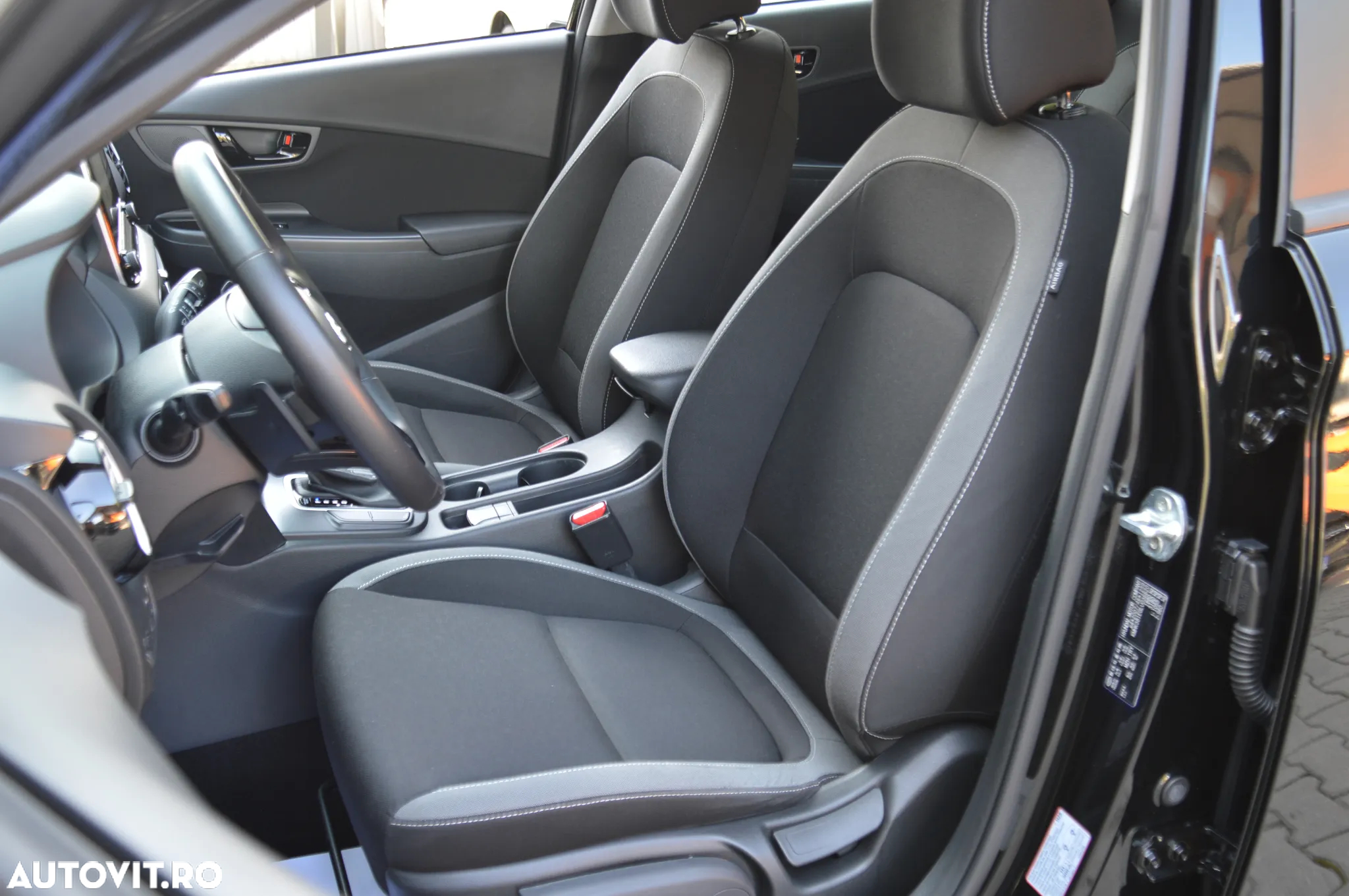 Hyundai KONA 1.6 GDI DCT Hybrid Select - 10