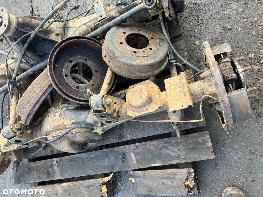 Most tylny Isuzu Trooper 35:8 4.37 blokada lsd - 4