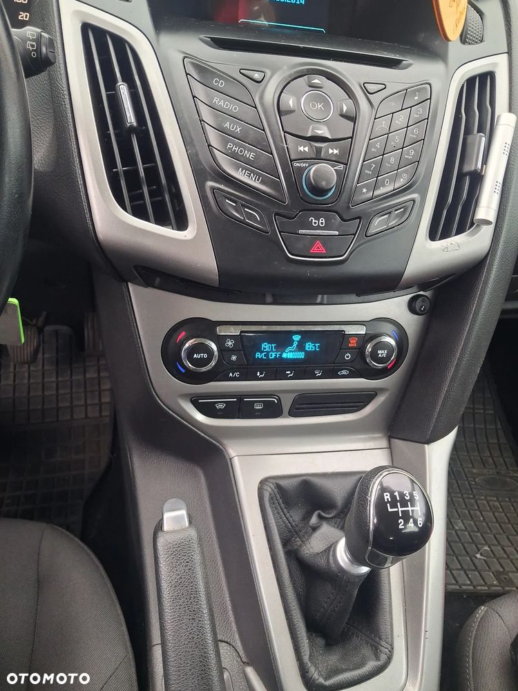 Ford Focus 2014 photo 5
