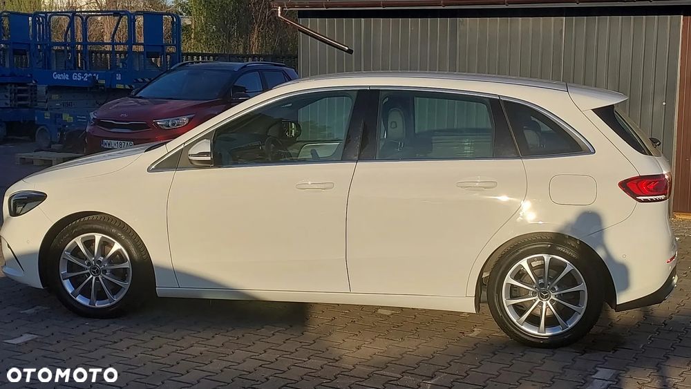 Mercedes-Benz Klasa B 180 d 7G-DCT Progressive - 6
