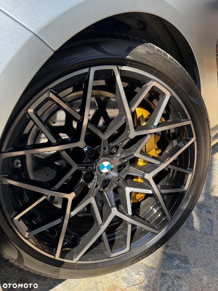 BMW M8 - 14