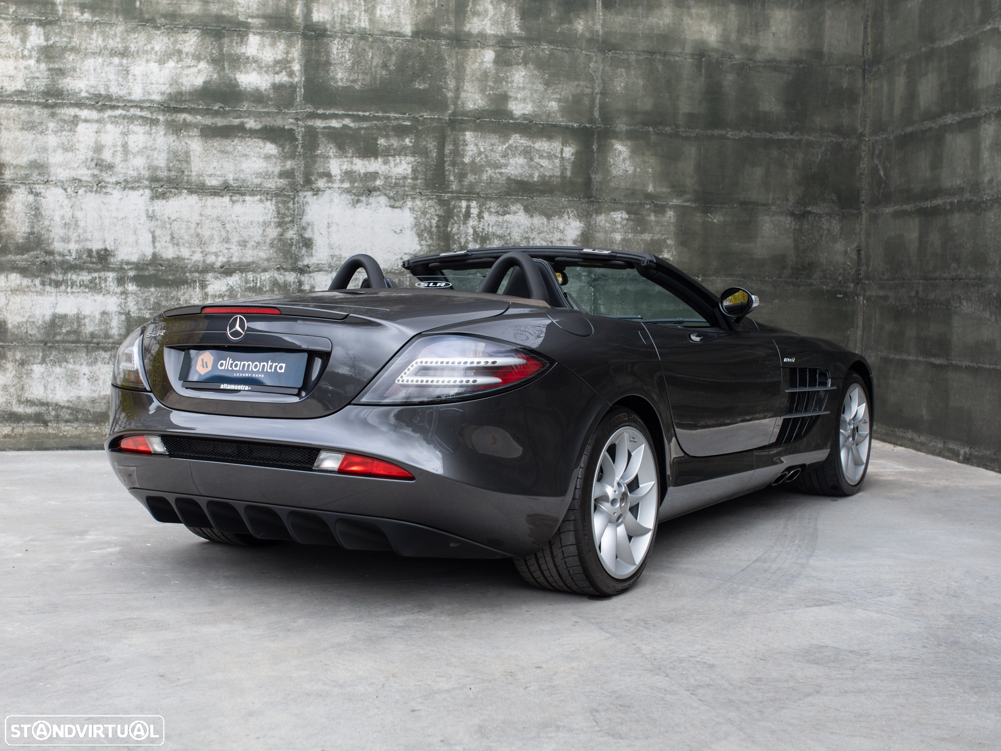 Mercedes-Benz SLR McLaren Roadster - 14
