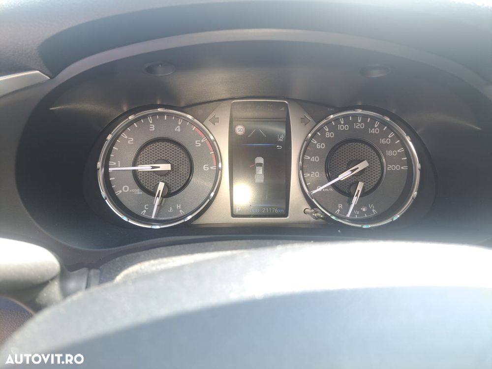 Toyota Hilux 2.4D 150CP 4x4 Double Cab AT Executive - 4
