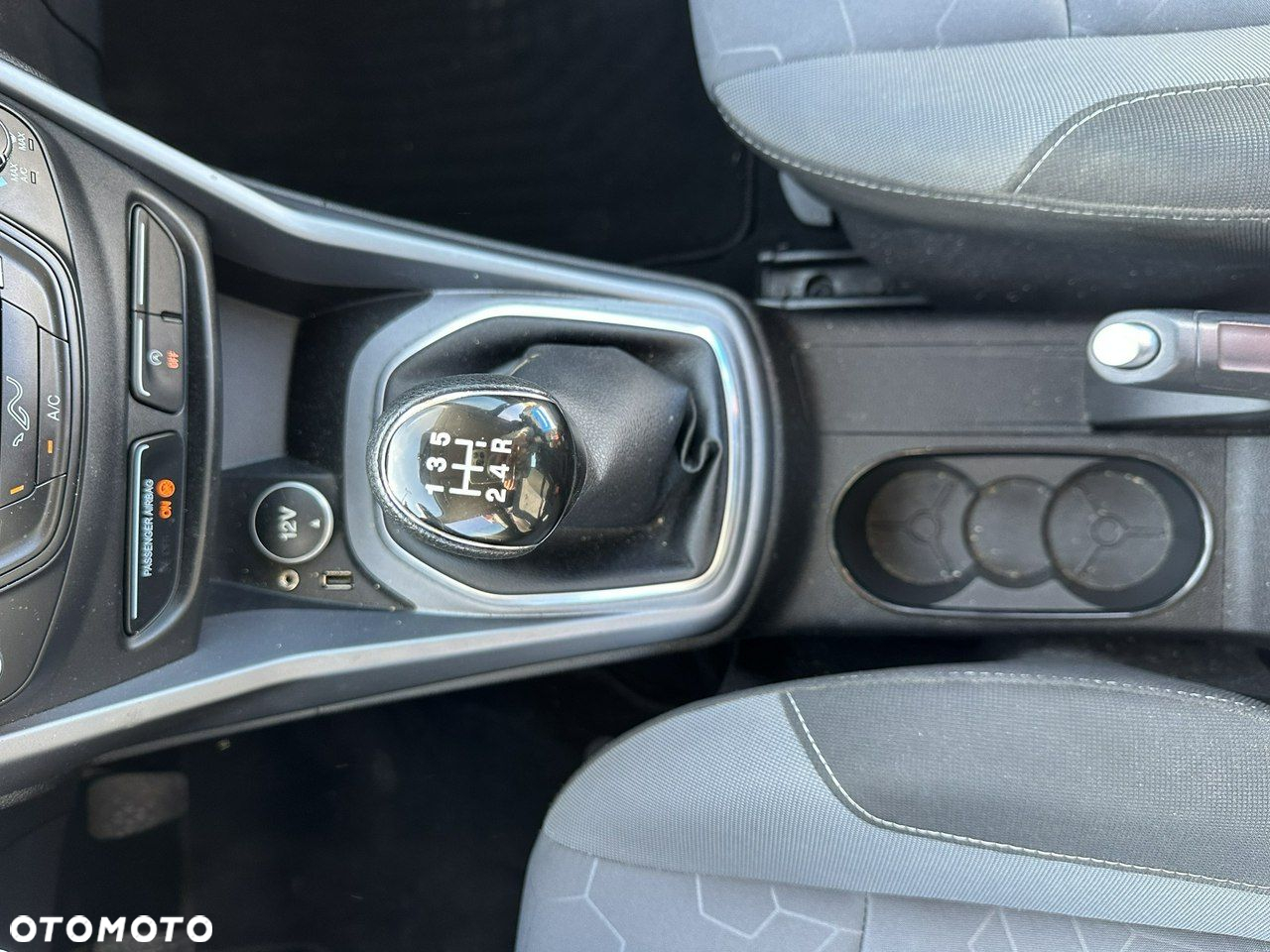 Ford B-MAX - 16