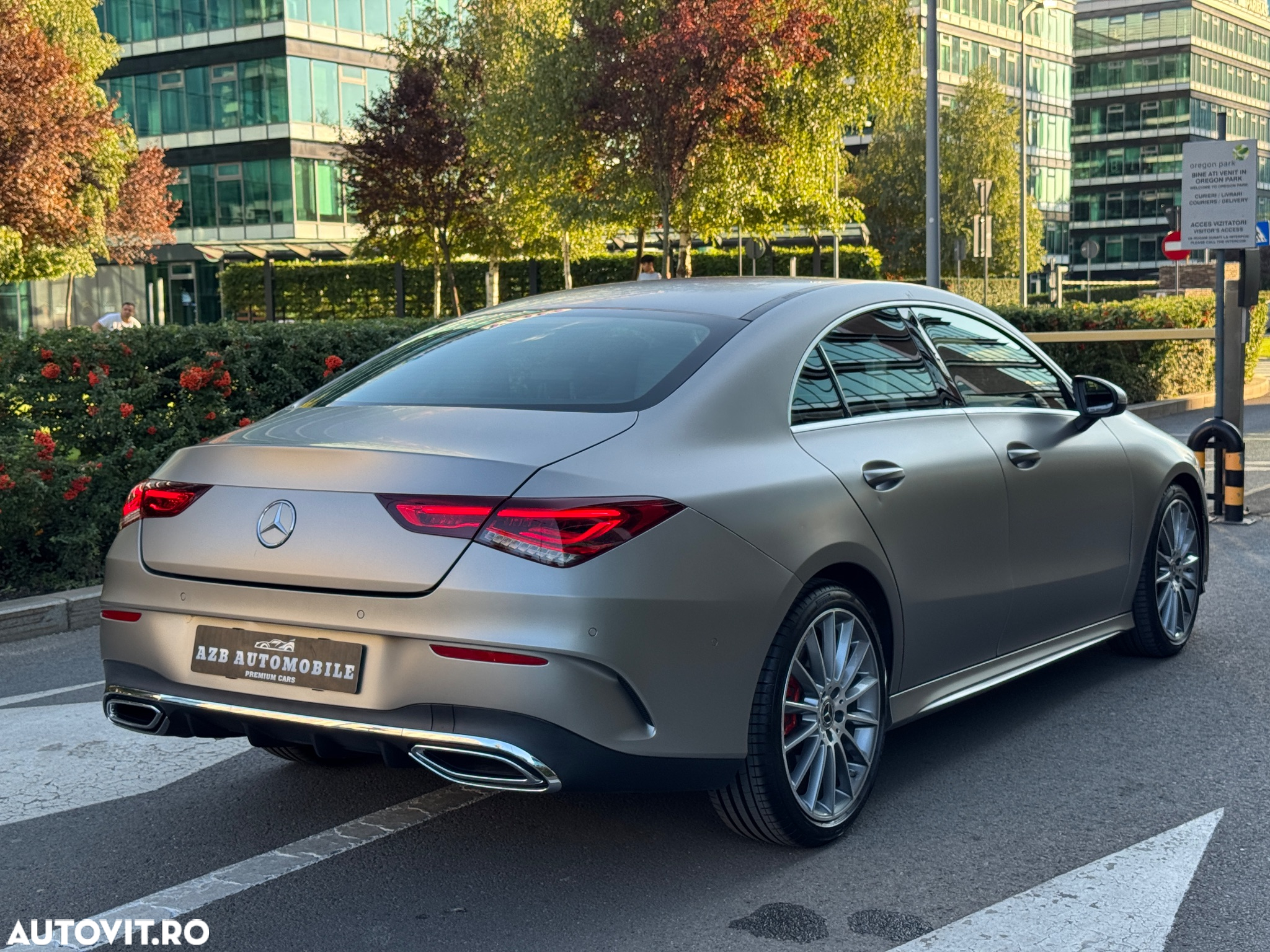 Mercedes-Benz CLA 220 Shooting Brake 7G-DCT AMG Line - 3
