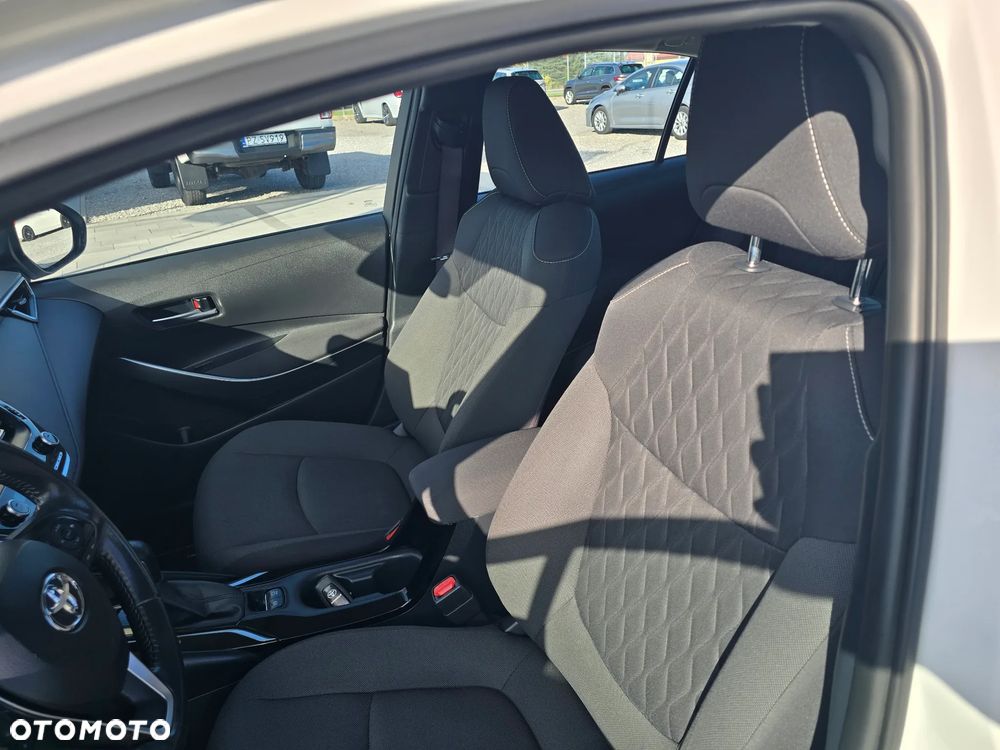 Toyota Corolla 1.8 Hybrid GPF Comfort - 23
