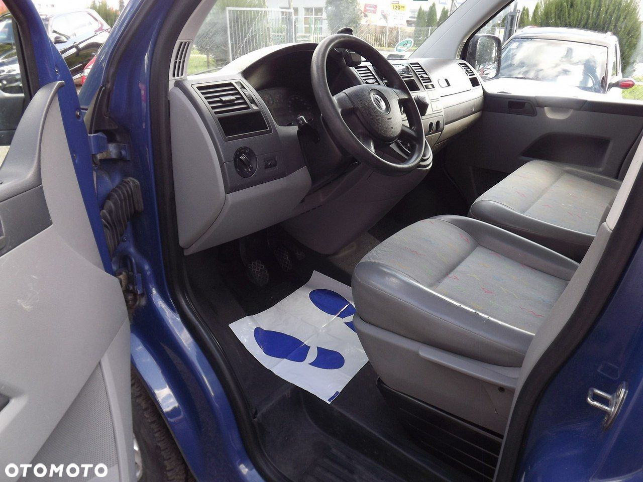 Volkswagen Transporter - 9