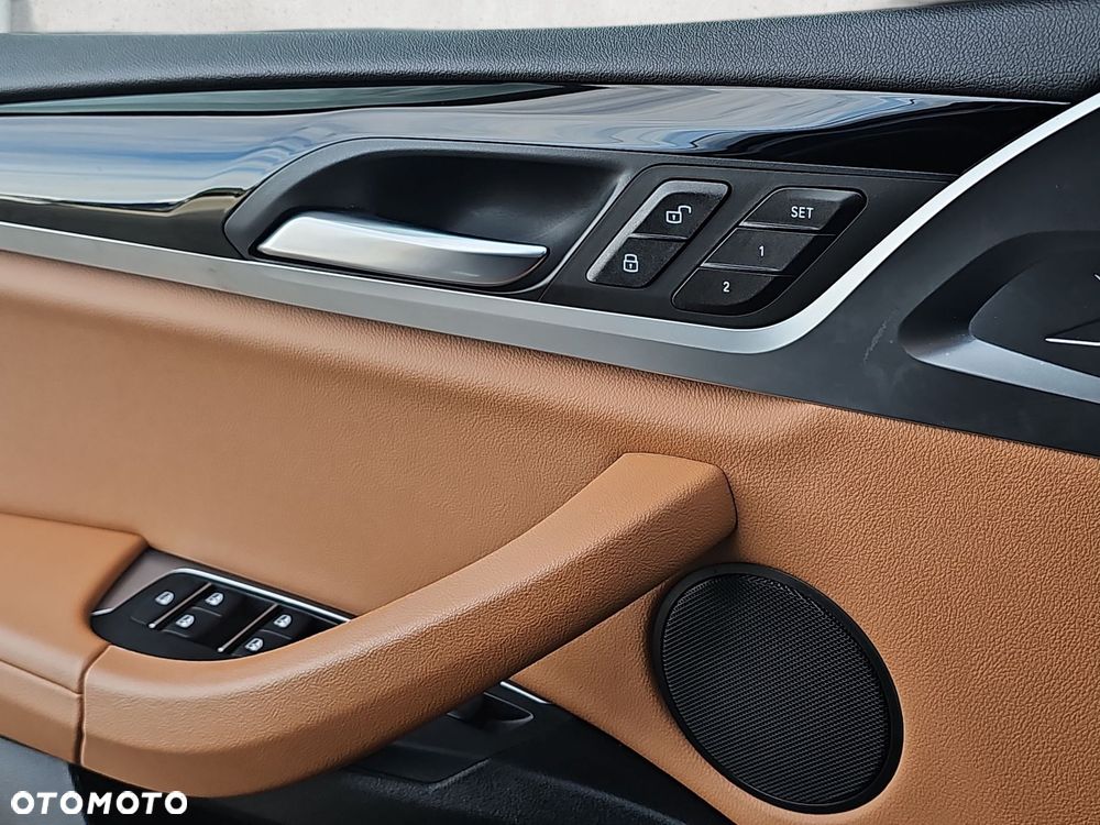BMW X4 - 15