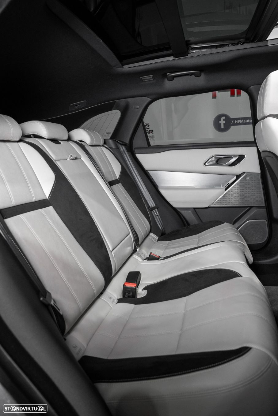 Land Rover Range Rover Velar 3.0 D R-Dynamic - 59