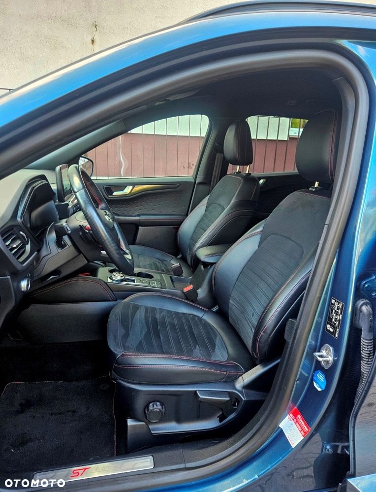 Ford Kuga 2.0 EcoBlue 4x4 ST-LINE X - 20